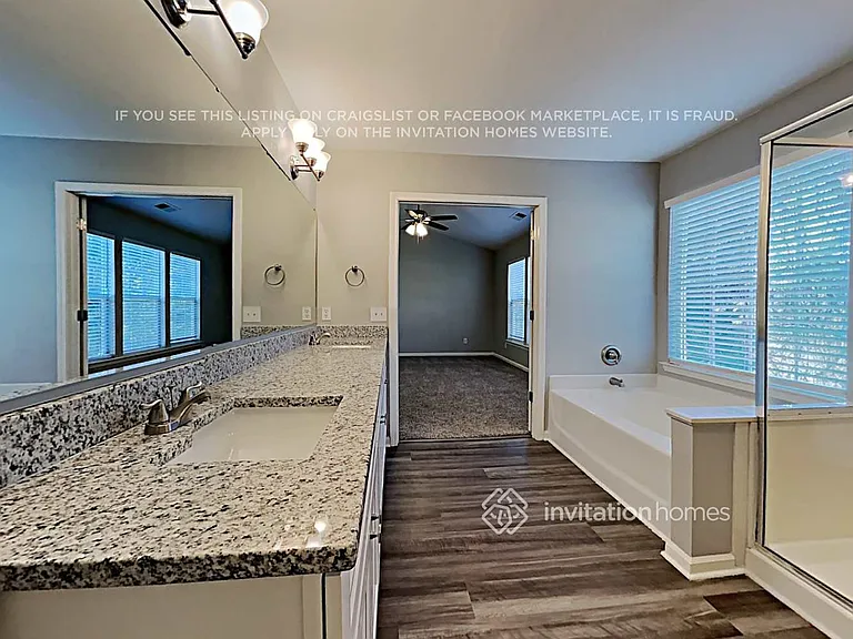 9135 Hearst Ct — Photo 17