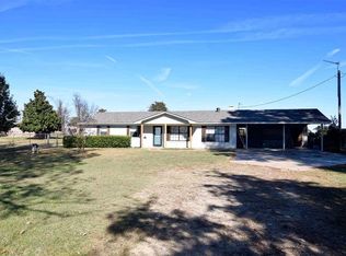 2905 E 2090th Rd, Hugo, OK 74743