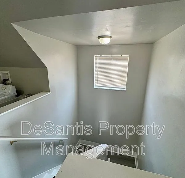 227 5th Ave #2 — Photo 45