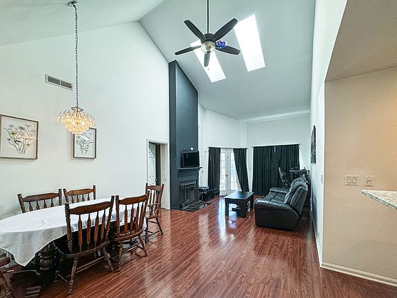 4th image of 366 Dublin Ct Unit 366