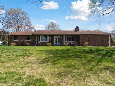6550 Pontiac Trl, South Lyon, MI, 48178