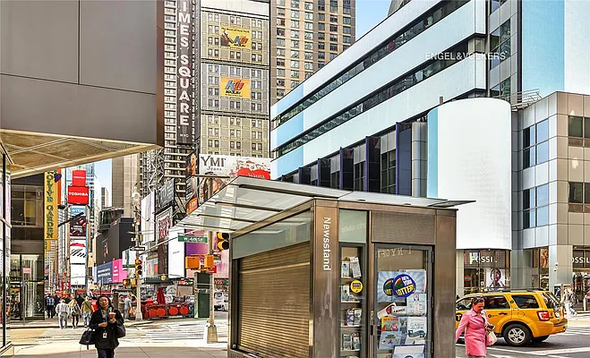 Rented by Engel & Völkers New York City | media 27