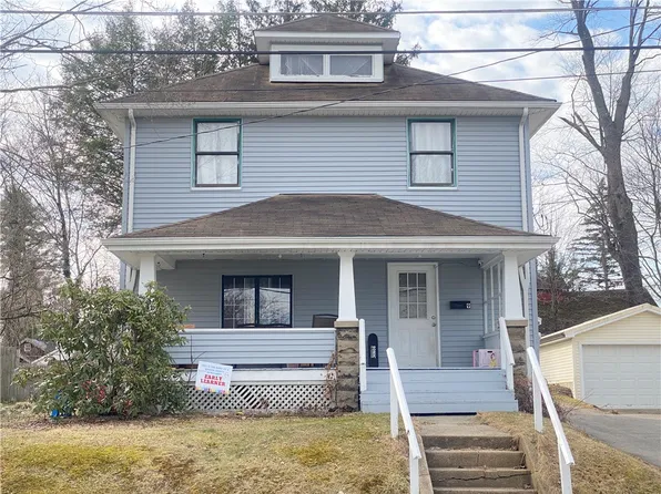 9 E Ridge Ave, Greenville, PA 16125