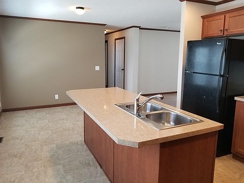 1st image of 9534 Fairview Dr