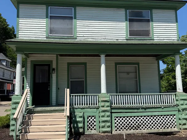 416 Bellevue Pl, Kalamazoo, MI 49007