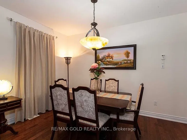 16 Valleyway Dr — Photo 13