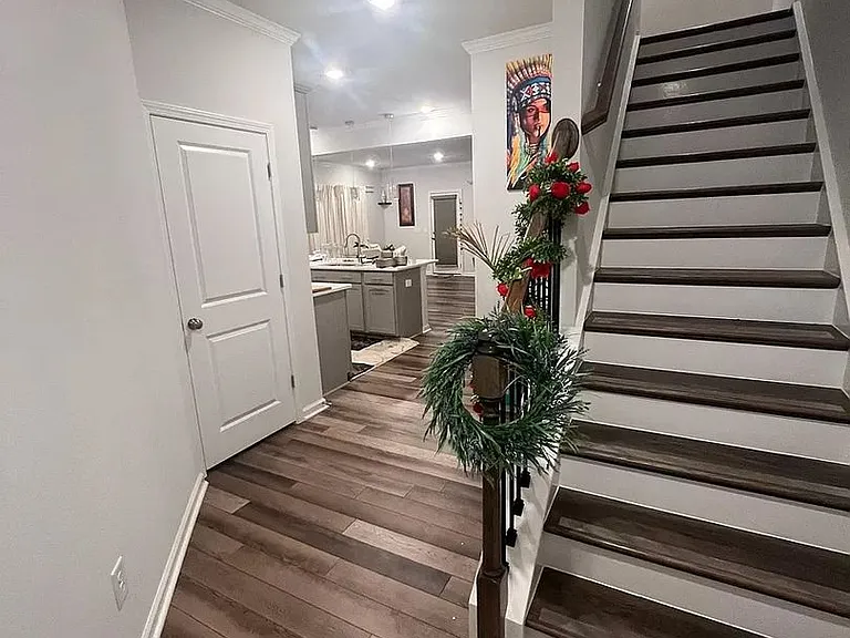 6523 Mezzo Ln — Photo 1