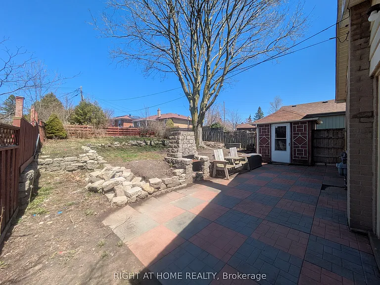 740 Stone St — Photo 14
