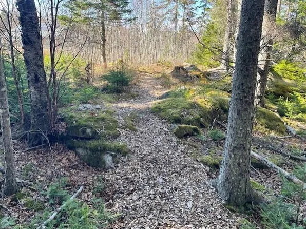 9 Rockledge Road, South Thomaston, ME 04858