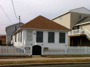 758 W Glenwood Ave, West Wildwood, NJ 08260