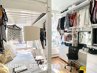 Rented by Sunrise Real Estate