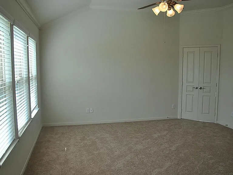 4215 Canton Crest Dr — Photo 8