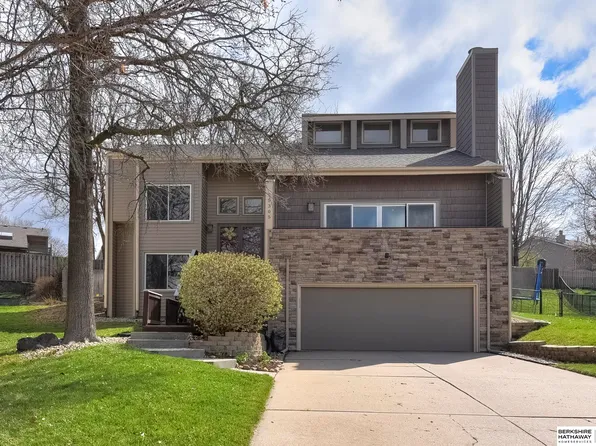 15305 Jones Cir, Omaha, NE 68154