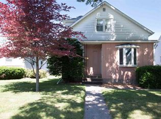 2346 30th St, Moline, IL 61265