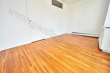 Rented by Genik Group Corp