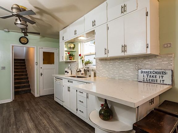 4th image of 4729 Mead Ave
