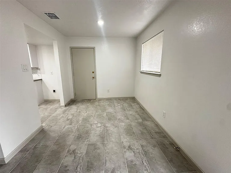 7718 Mosewood St — Photo 4