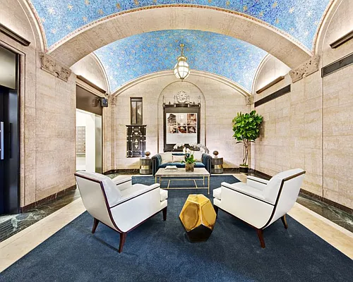 Sold by Compass | media 20