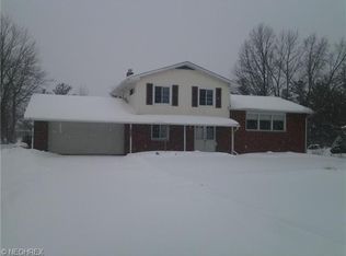 29591 Schwartz Rd, Westlake, OH 44145