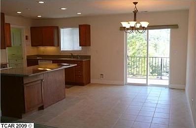 5th image of 169 Woodside Dr