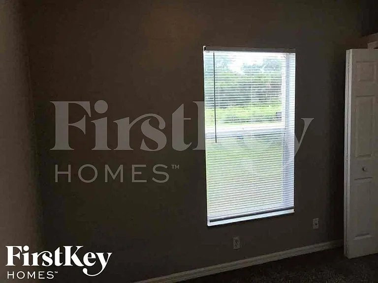 8235 Mossborger Ave — Photo 11