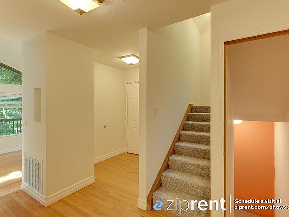 4th image of 21525 NE 87th Pl
