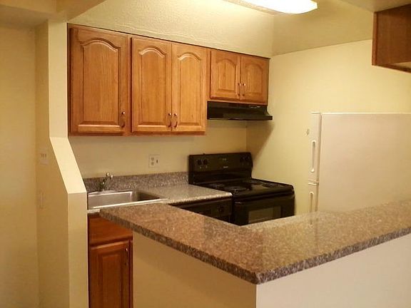 2nd image of 123 Haverford Ct #3rd