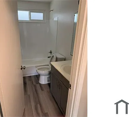 3600 Samuel Ave #4 — Photo 2