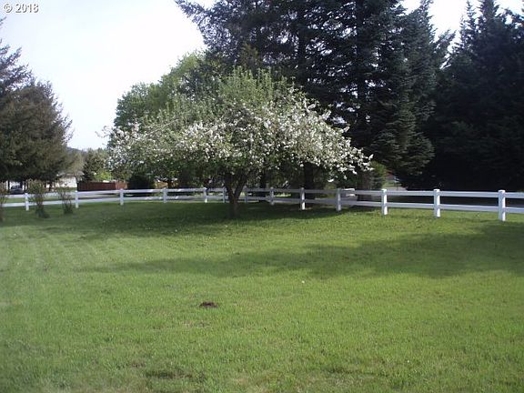 5th image of 26000 NE 419th St