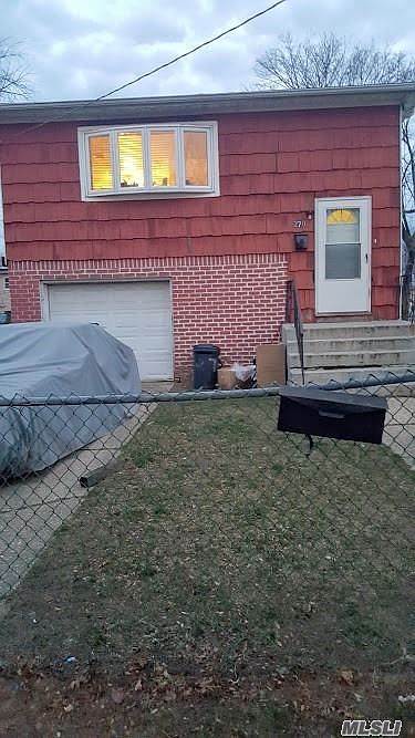 1st image of 270 Sohmer Pl