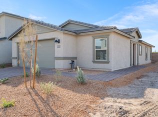 10443 W Guildford Ln, Marana, AZ 85653
