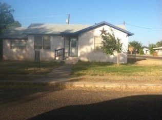 209 S Vivian St, Crane, TX 79731