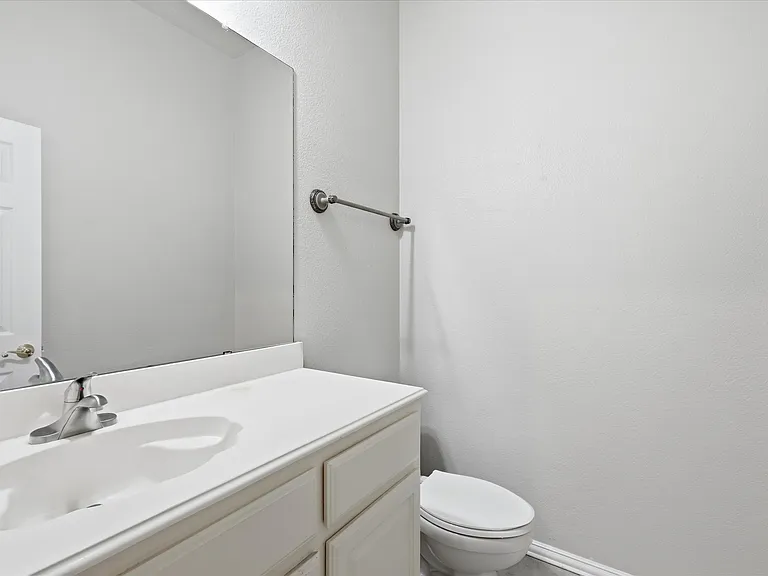 944 Hedgcoxe Rd — Photo 9