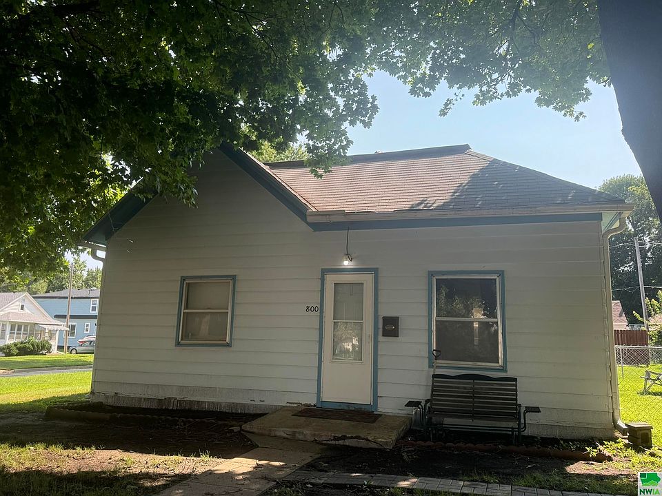 1st image of 800 S Alice St