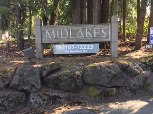 12221 Bel Red Rd APT D203, Bellevue, WA 98005