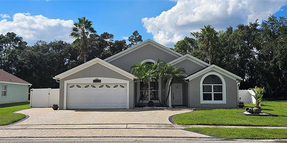 11832 Daneswood Ct