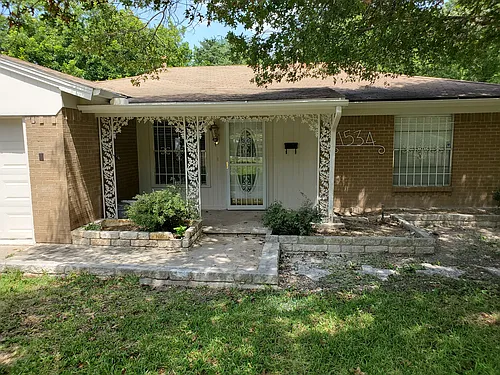 1534 Harlandale Ave Photo 1