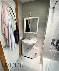 Rented by Rennit Inc.