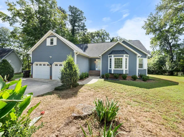 18 Governors Pl, Durham, NC 27705