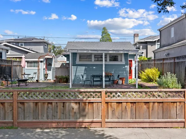 620 Sunset Dr, Capitola, CA 95010