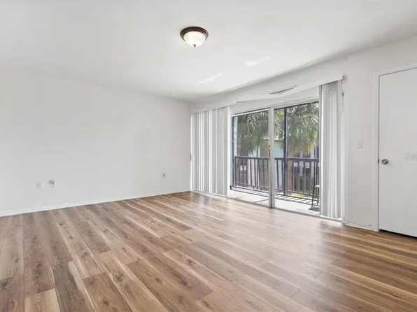 3840 N Lake Dr Unit 125, Tampa, FL 33614