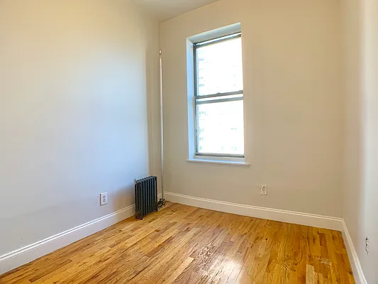 Rented by Bohemia Realty Group | media 16