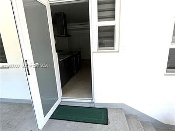 5th image of 10190 Collins Ave APT 106