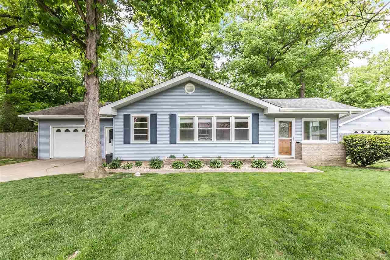 102 Lawndale Ct photo 1