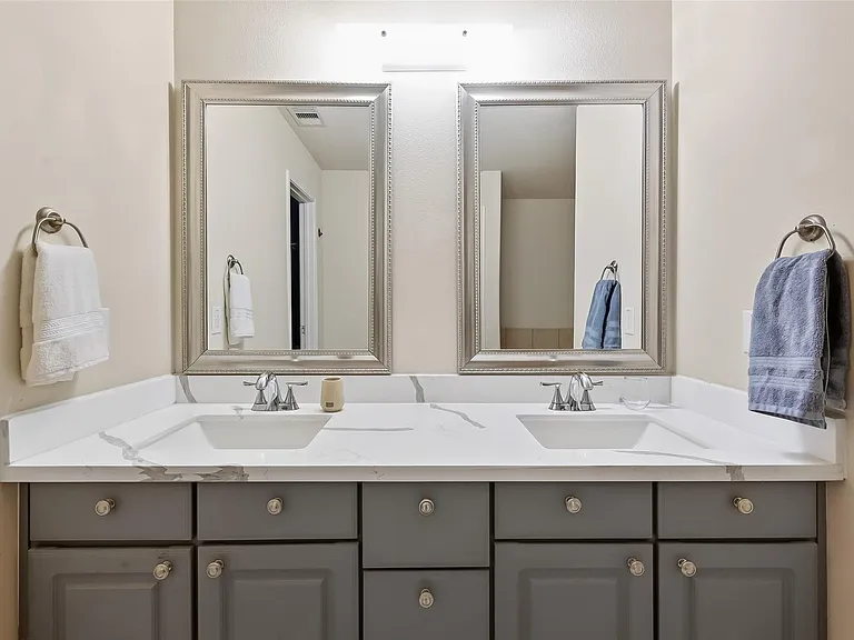 5055 Juniper Spring Trl — Photo 24