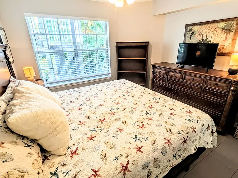 850 S Tamiami Trl #409 — Photo 12