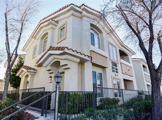 1300 Red Gable Ln UNIT 104, Las Vegas, NV 89144