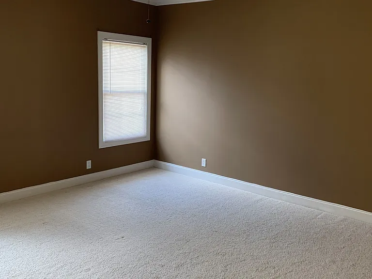 2715 Dora Elizabeth Ct — Photo 13