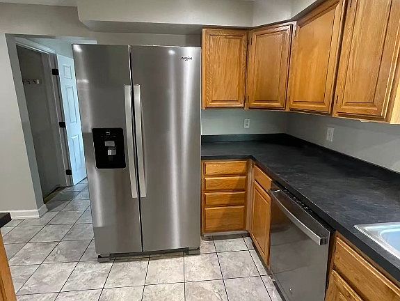 5th image of 1009 Beechwood Ln