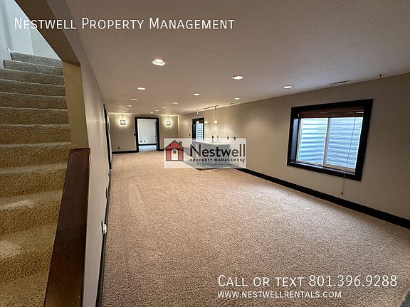 2nd image of 10768 S Pine Shadow Rd